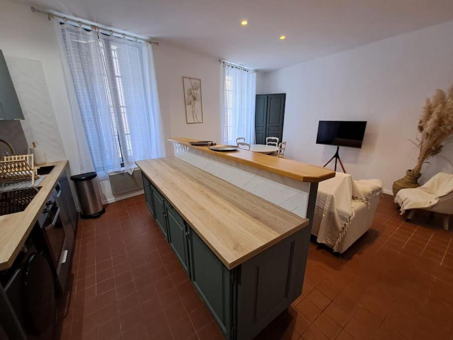 Hypercentre, Appartement Coquet En Rez-De-Chaussee 페르피냥 외부 사진